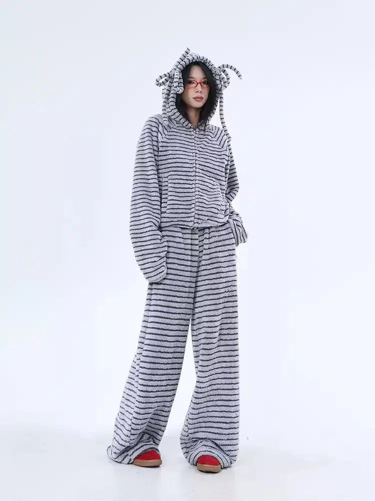 Lazy Striped and Strings Hooded Jacket & Pants Set