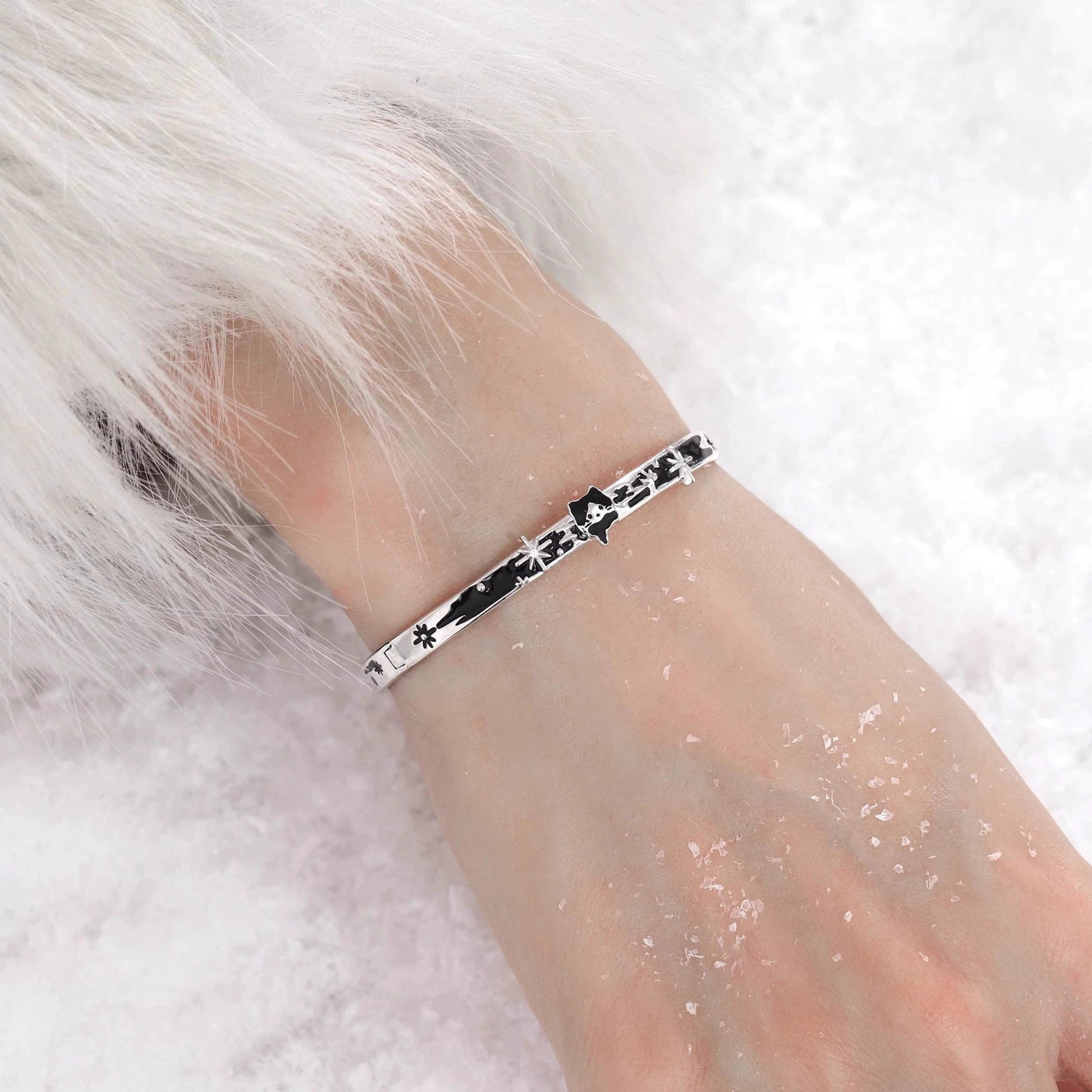 Apom Kitten in Snow Bracelet-korean-fashion-Bracelet-Apom's Closet-OH Garments