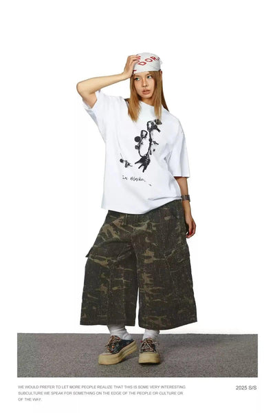BB Keychain Graphic T-Shirt-korean-fashion-T-Shirt-BB's Closet-OH Garments