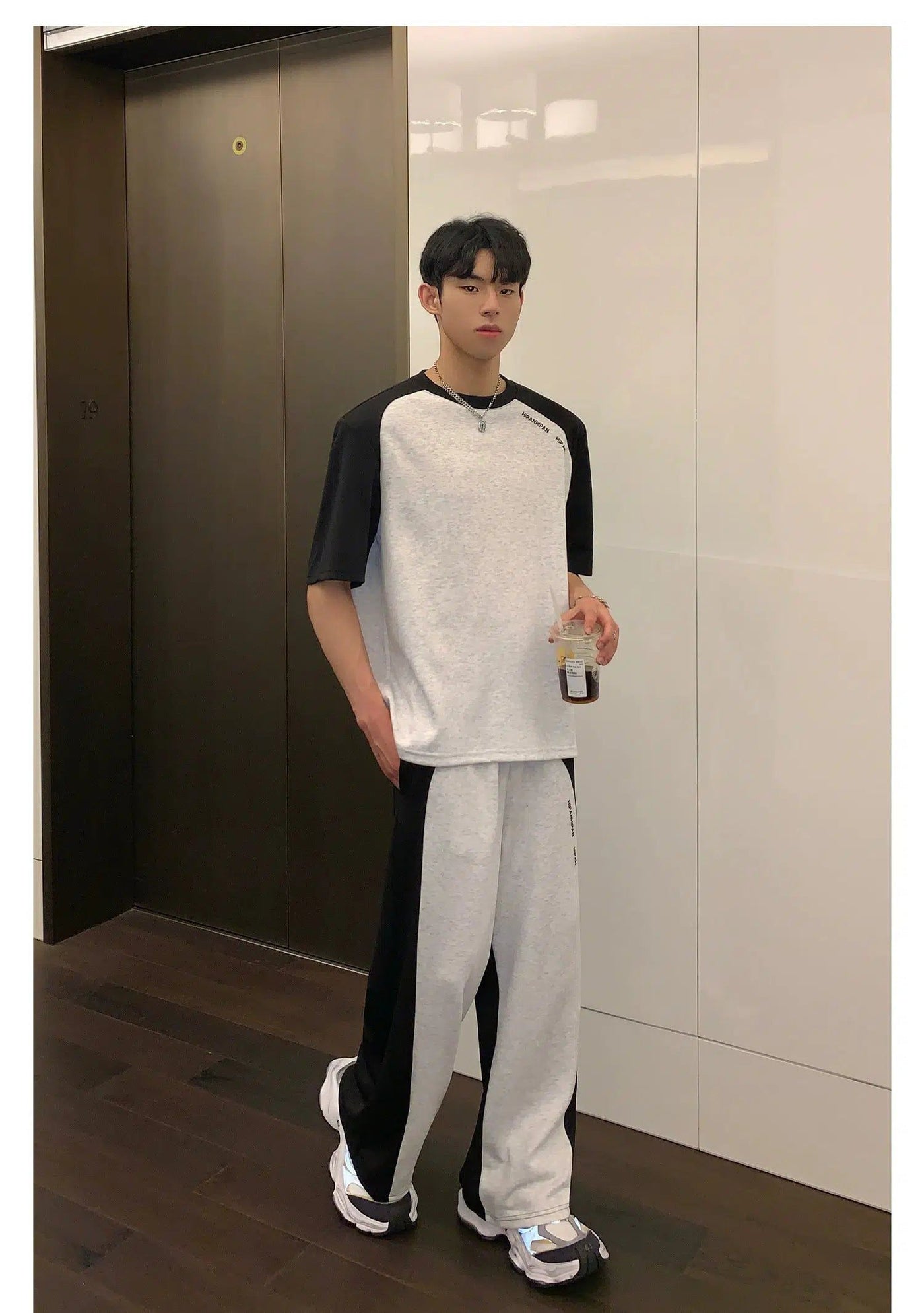 Cui Shoulder Pad Contrast T-Shirt & Sweatpants Set-korean-fashion-Clothing Set-Cui's Closet-OH Garments