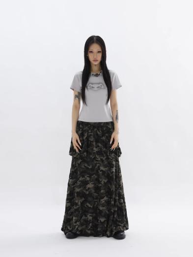 Kei Dark Gaze Graphic T-Shirt-korean-fashion-T-Shirt-Kei's Closet-OH Garments