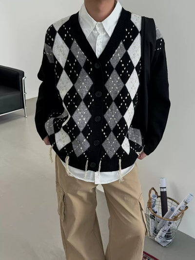 Nine Diamond Checked Knit V-Neck Cardigan-korean-fashion-Cardigan-Nine's Closet-OH Garments