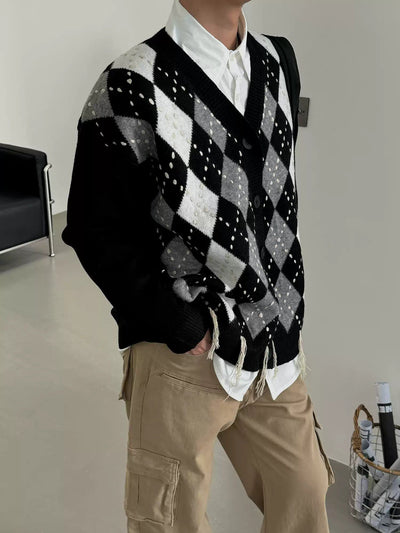 Nine Diamond Checked Knit V-Neck Cardigan-korean-fashion-Cardigan-Nine's Closet-OH Garments