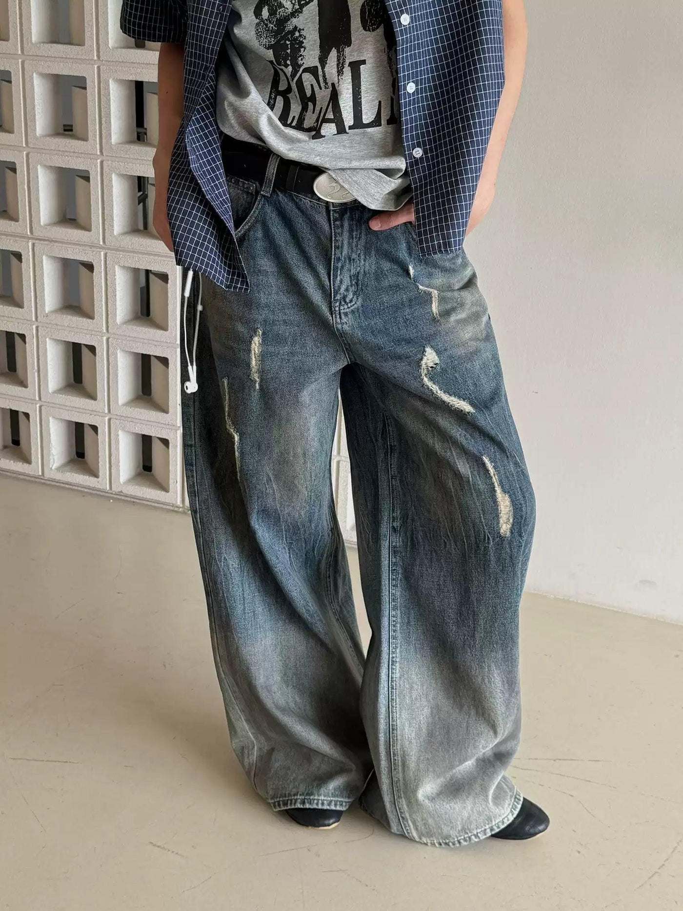 Nine Distressed Lines Workwear Jeans-korean-fashion-Jeans-Nine's Closet-OH Garments