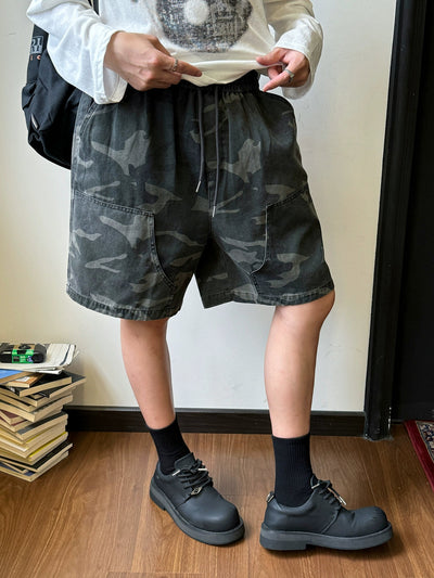 Nine Drawcord Camo Shorts-korean-fashion-Shorts-Nine's Closet-OH Garments