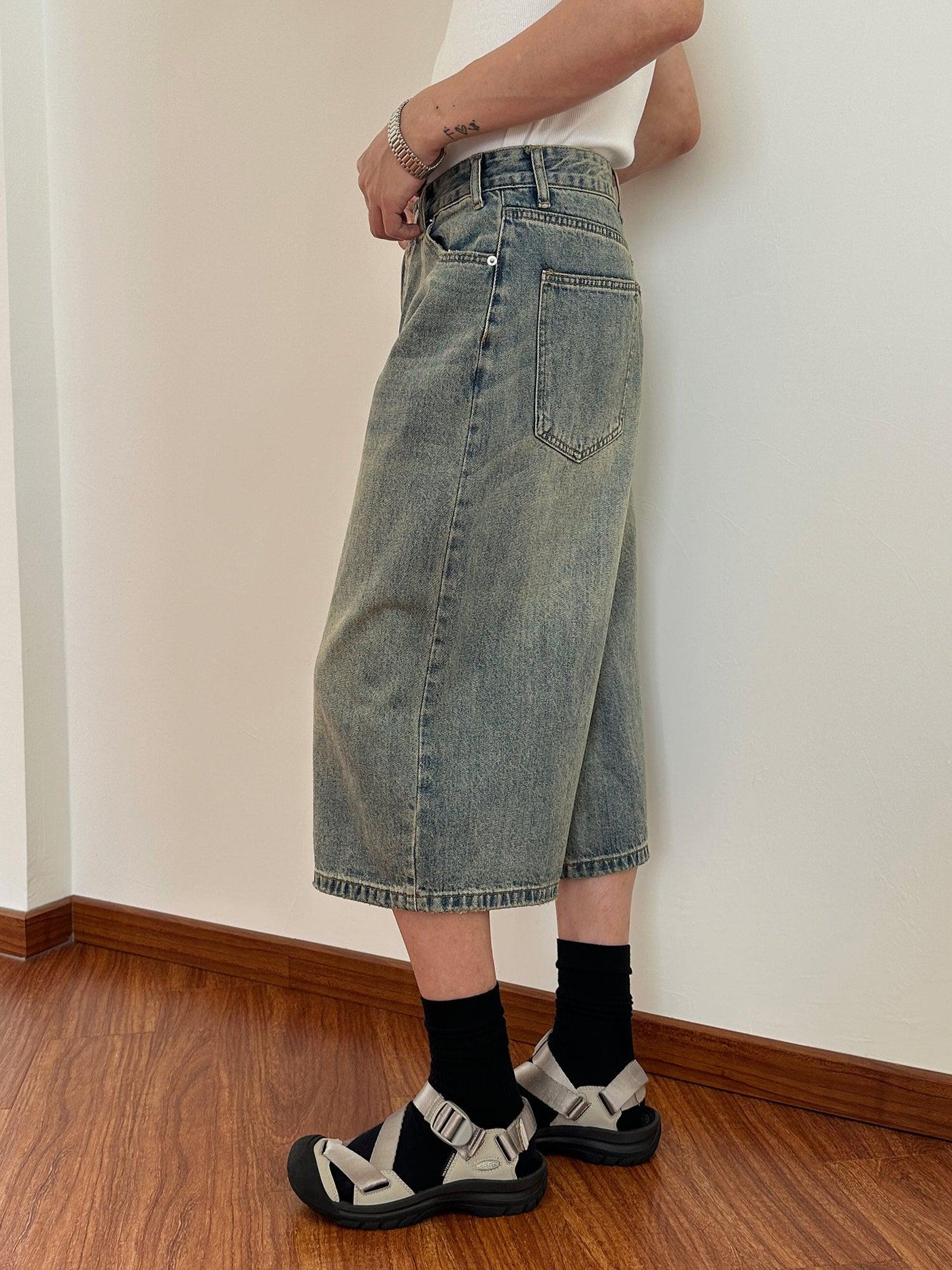 Nine Faded Detail Long Denim Shorts-korean-fashion-Shorts-Nine's Closet-OH Garments