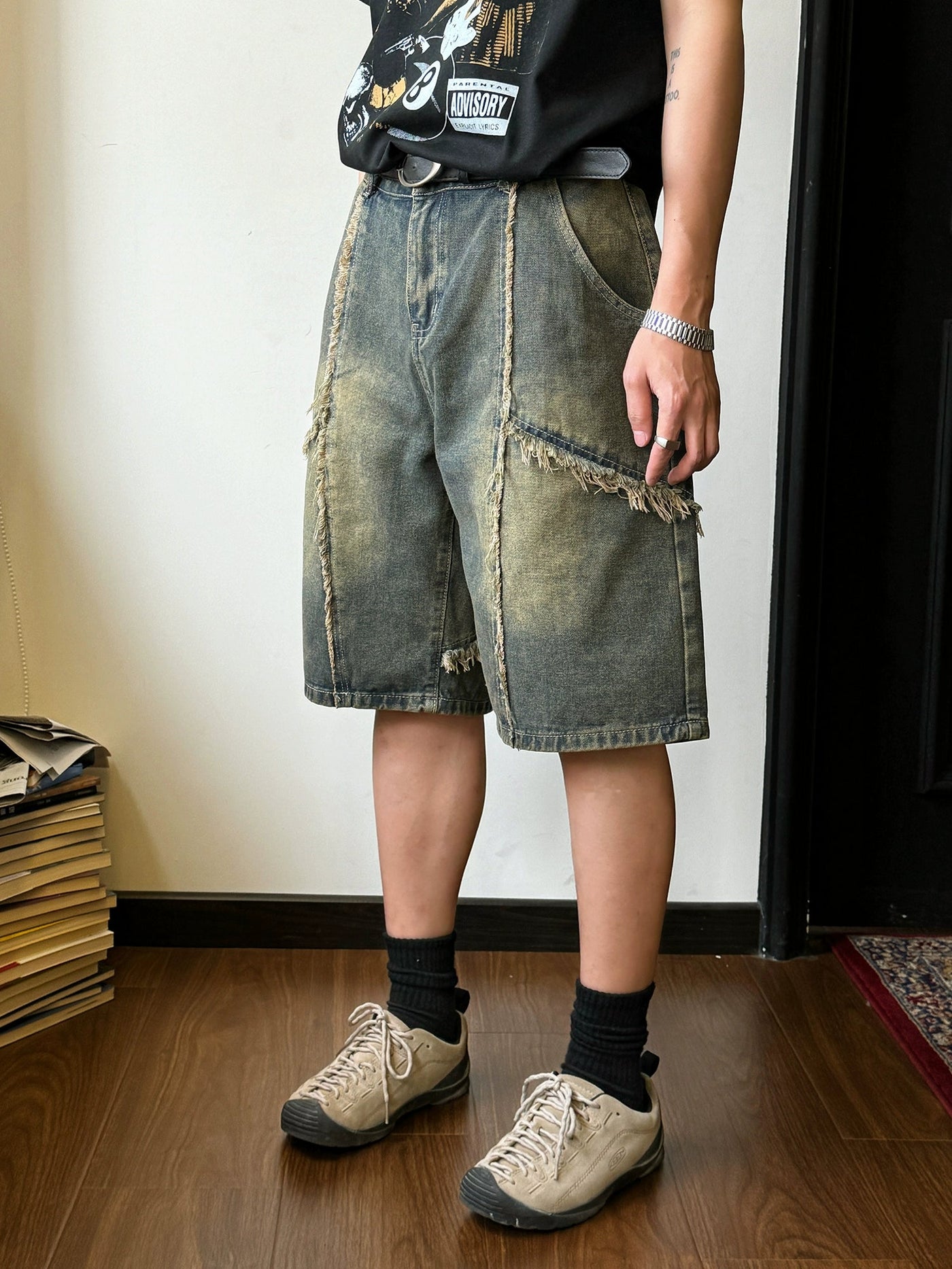 Nine Frayes Seams Denim Shorts-korean-fashion-Shorts-Nine's Closet-OH Garments