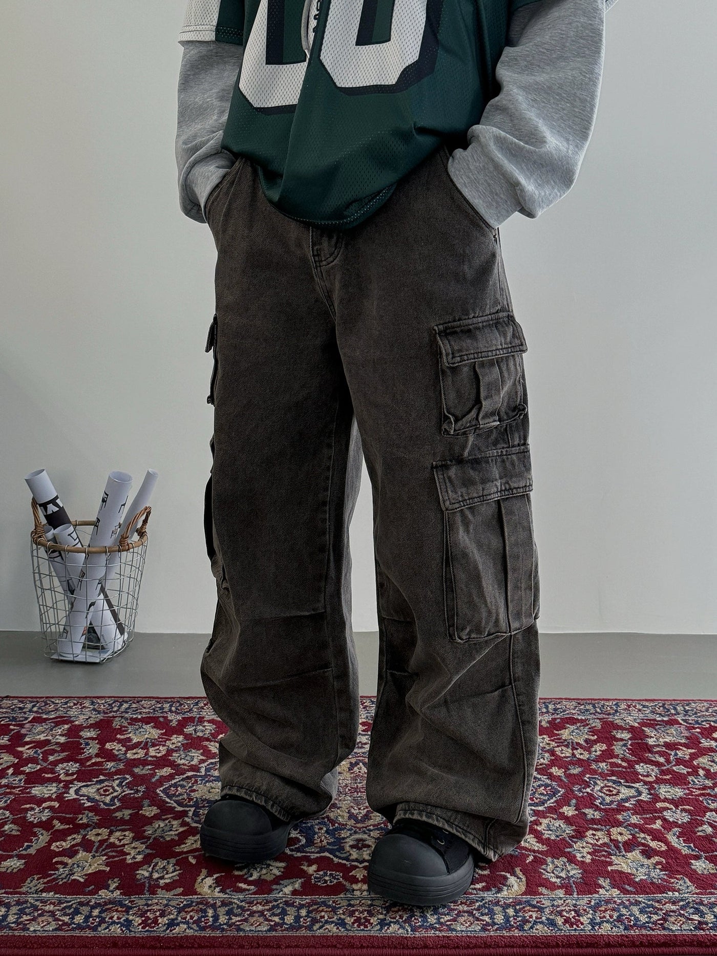 Nine Multi-Pocket Faded Cargo Pants-korean-fashion-Pants-Nine's Closet-OH Garments