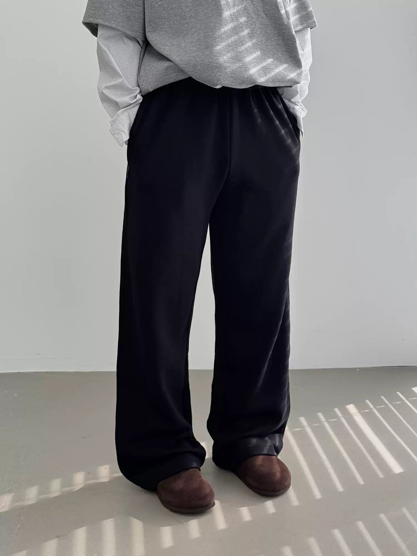 Nine Multi-Pocket Relaxed Fit Sweatpants-korean-fashion-Pants-Nine's Closet-OH Garments