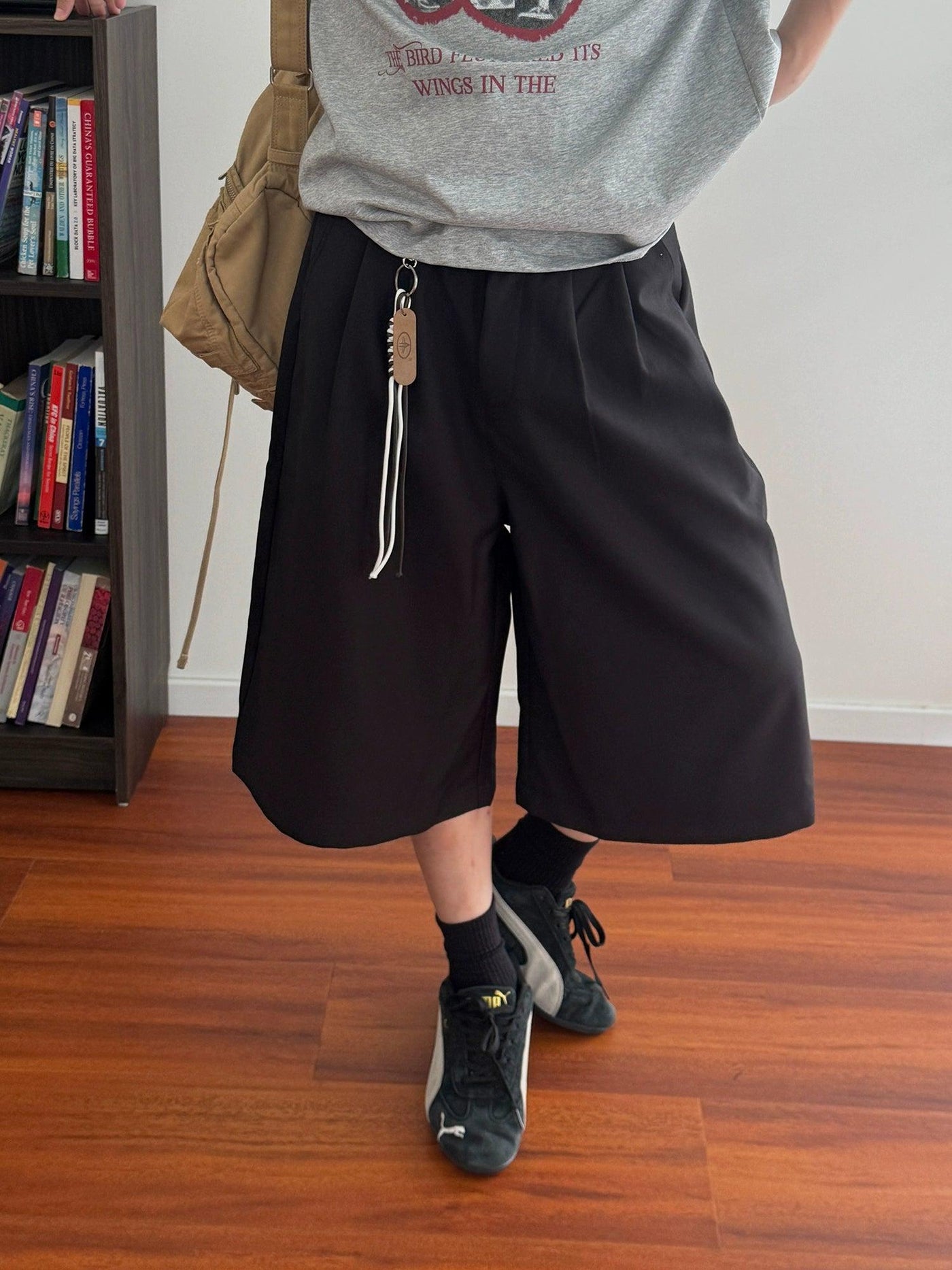 Nine Pleated Drape Shorts-korean-fashion-Shorts-Nine's Closet-OH Garments