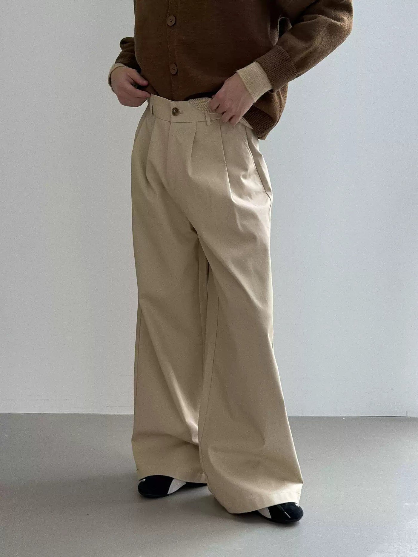 Nine Solid Pleats Trousers-korean-fashion-Trousers-Nine's Closet-OH Garments