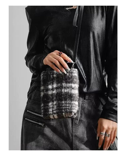 Taro Plushy Plaid Bag-korean-fashion-Bag-Taro's Closet-OH Garments
