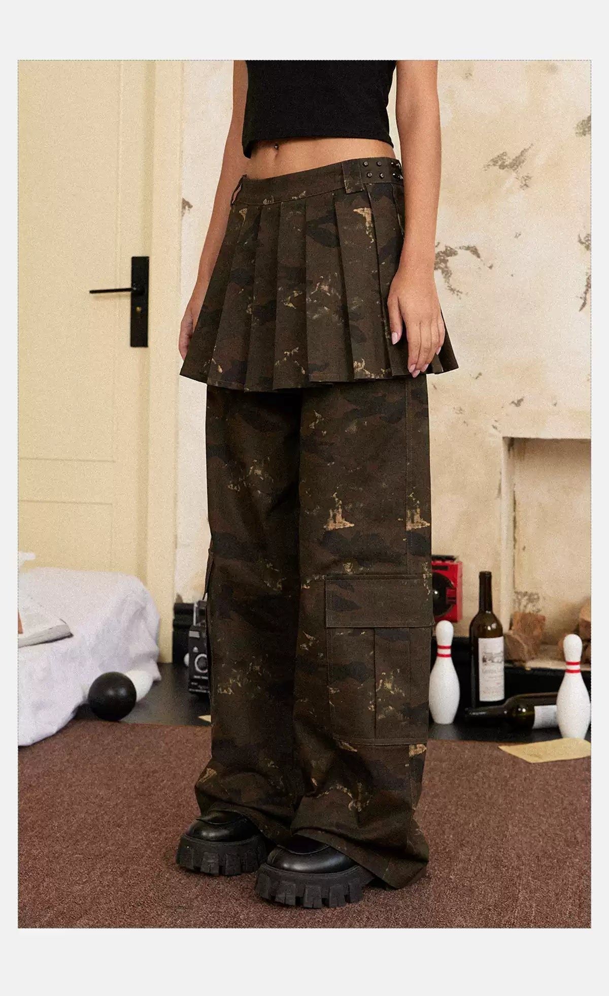 Tom Skirt Layer Camouflage Cargo Pants-korean-fashion-Pants-Tom's Closet-OH Garments