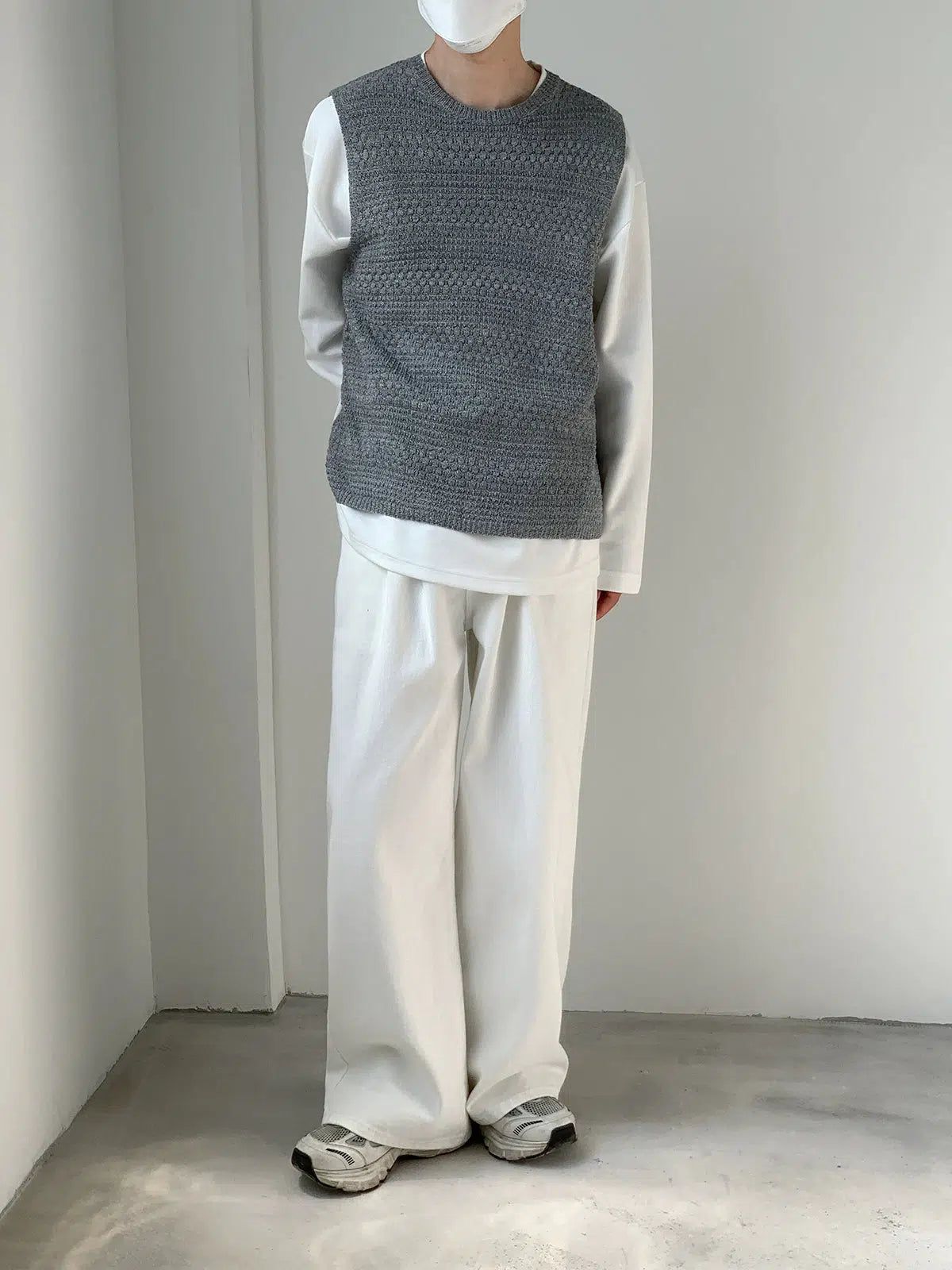 Zhou Basic Round Neck Knit Vest-korean-fashion-Vest-Zhou's Closet-OH Garments