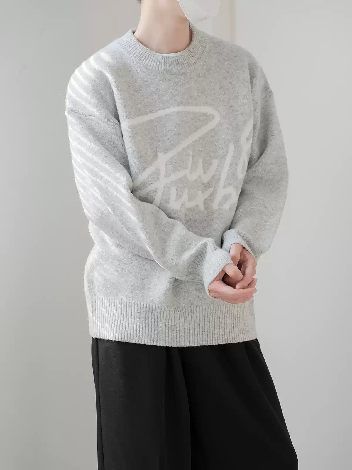 Zhou Contrast Text Crewneck Sweater-korean-fashion-Sweater-Zhou's Closet-OH Garments