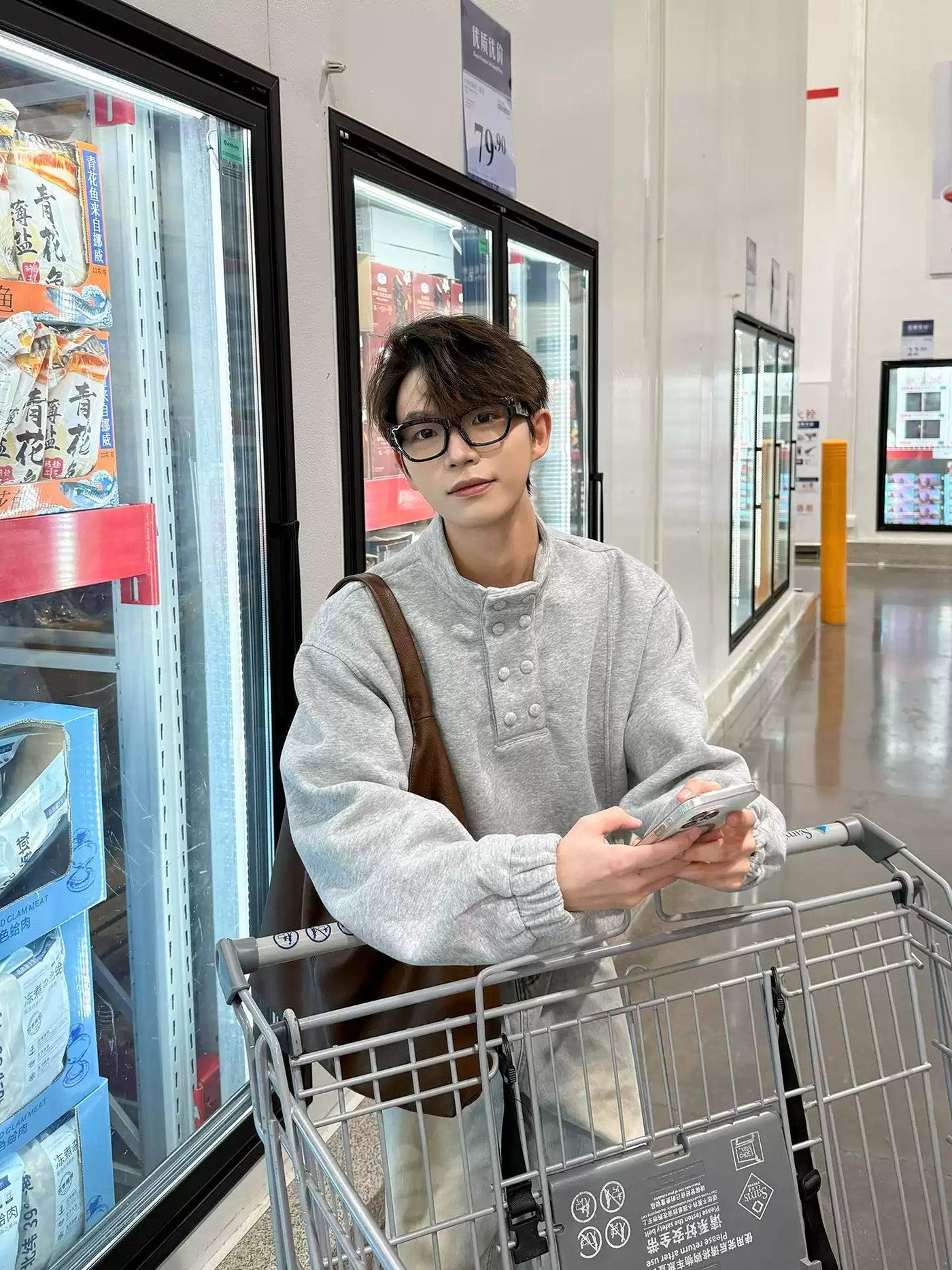 Zhou Cozy Snap Buttoned Crewneck-korean-fashion-Crewneck-Zhou's Closet-OH Garments