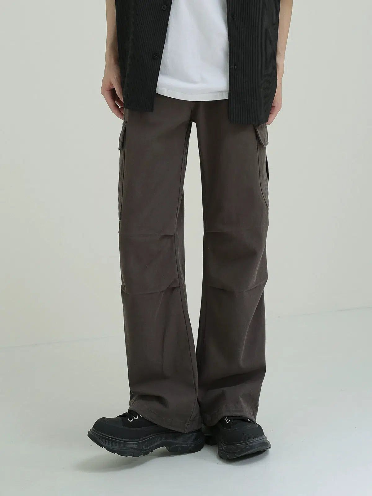 Zhou Side Pocket Pleated Cargo Pants-korean-fashion-Pants-Zhou's Closet-OH Garments