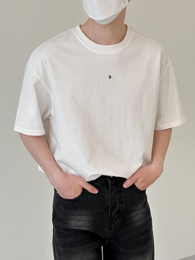 Zhou Stitched Number 5 Minimal Detail T-Shirt-korean-fashion-T-Shirt-Zhou's Closet-OH Garments